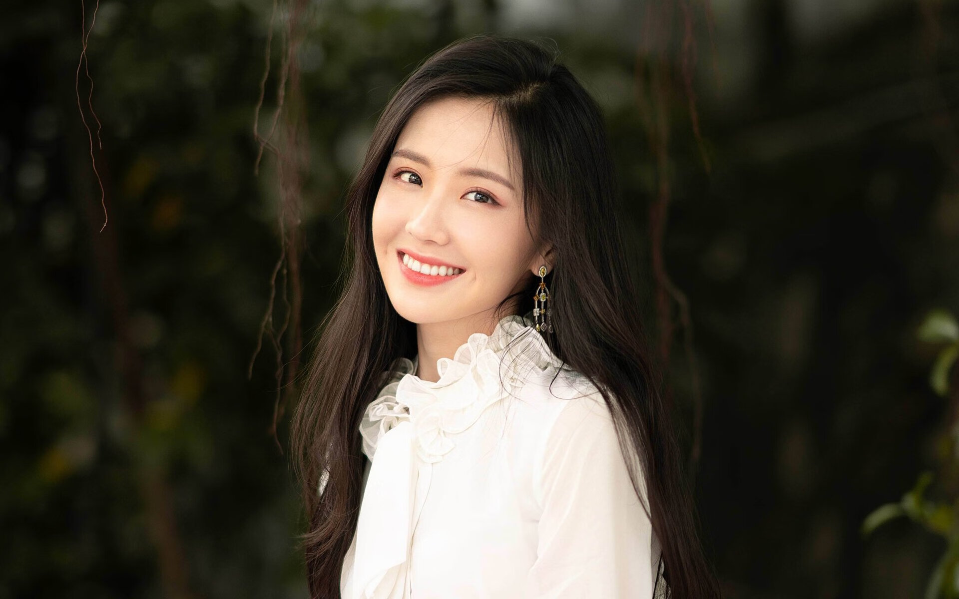 加维连击引爆攻势,那不勒斯铁壁封锁牙买加